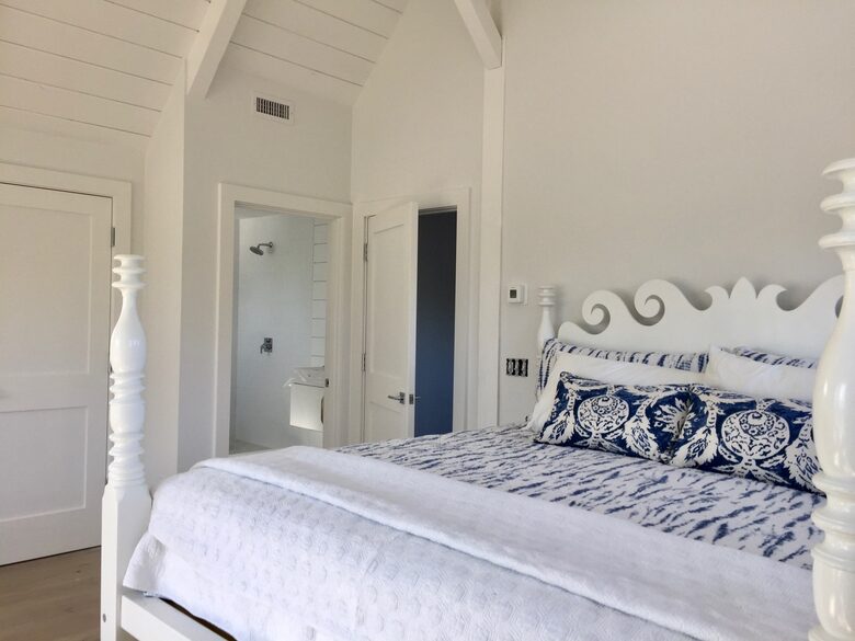 Coastal Modern Beach Home - Nantucket, Massachusetts