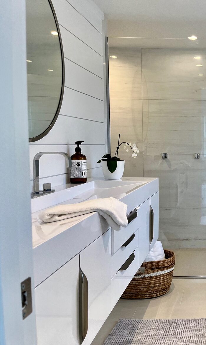 Coastal Modern Beach Home - Nantucket, Massachusetts