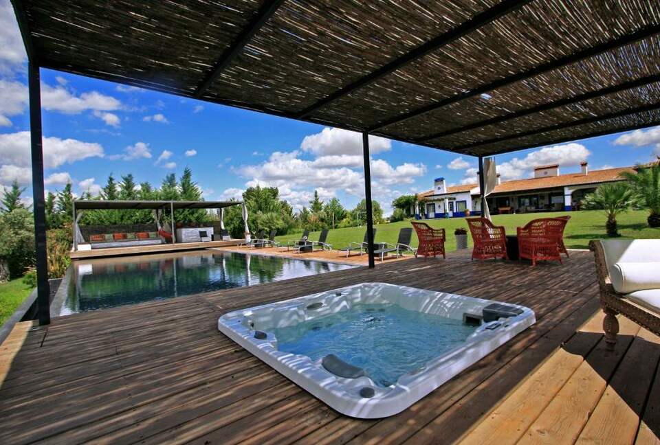 Vale do Manantio (R) - Moura, Portugal