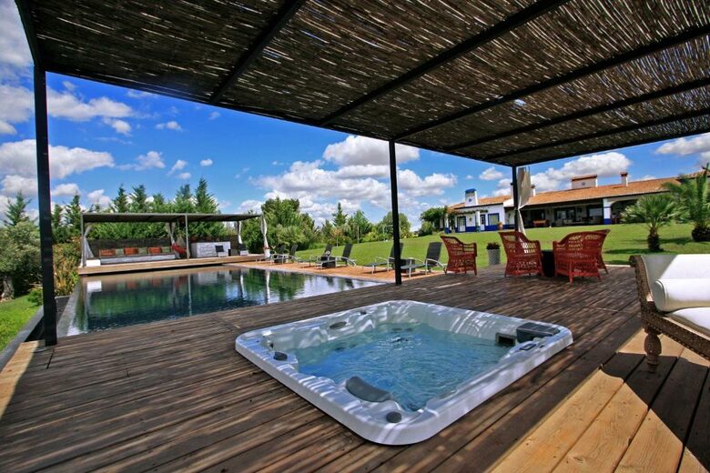 Vale do Manantio (R) - Moura, Portugal