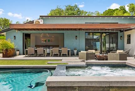 Phoenix Sunshine | Saltwater Pool, Spa, Firepit, & Surround sound - Phoenix, Arizona