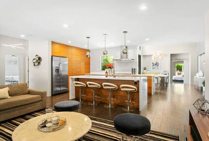 Phoenix Sunshine | Saltwater Pool, Spa, Firepit, & Surround sound - Phoenix, Arizona