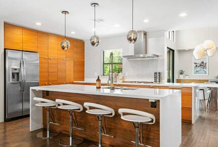 Phoenix Sunshine | Saltwater Pool, Spa, Firepit, & Surround sound - Phoenix, Arizona