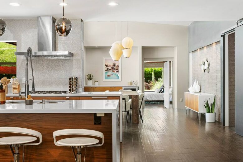 Phoenix Sunshine | Saltwater Pool, Spa, Firepit, & Surround sound - Phoenix, Arizona