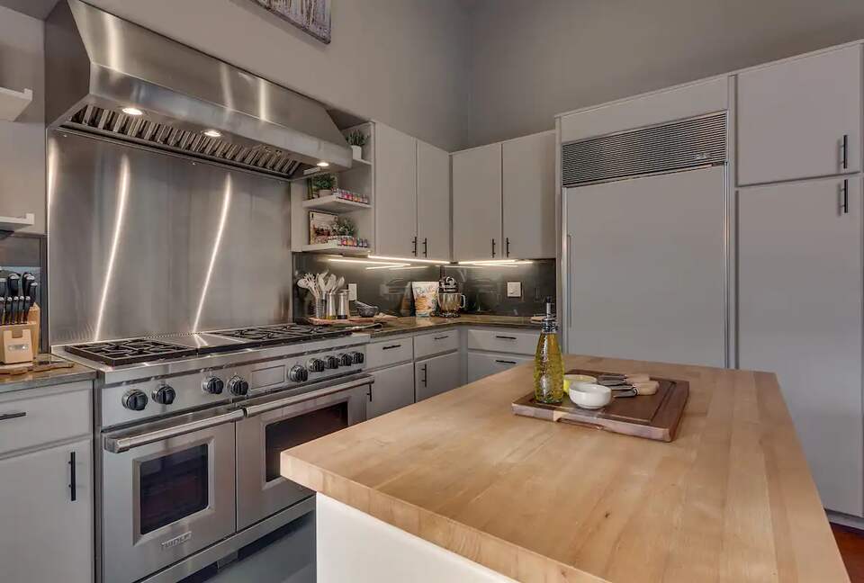 Luxury Modern Home Minutes from the Lake and Ski Slopes - Incline Village, Lake Tahoe. - Incline Village, Nevada