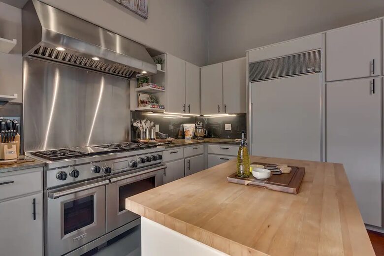 Luxury Modern Home Minutes from the Lake and Ski Slopes - Incline Village, Lake Tahoe. - Incline Village, Nevada