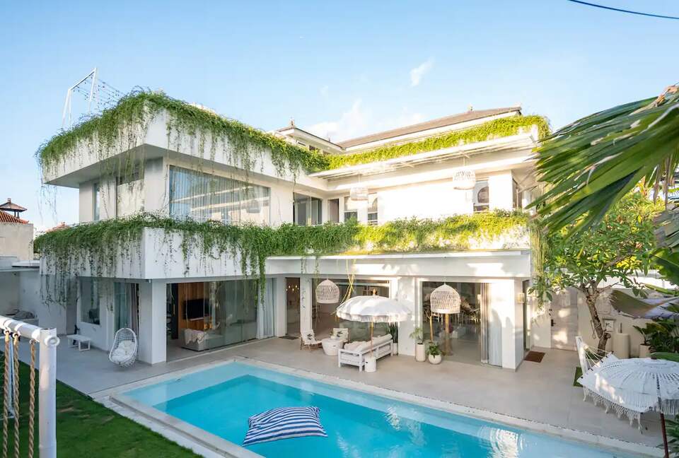 Villa Luja Bali - Canggu Bali, Indonesia
