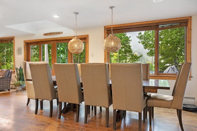 Vail Valley Modern Getaway - Vail, Colorado