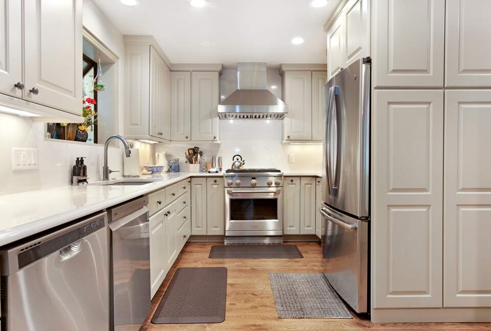 Vail Valley Modern Getaway - Vail, Colorado