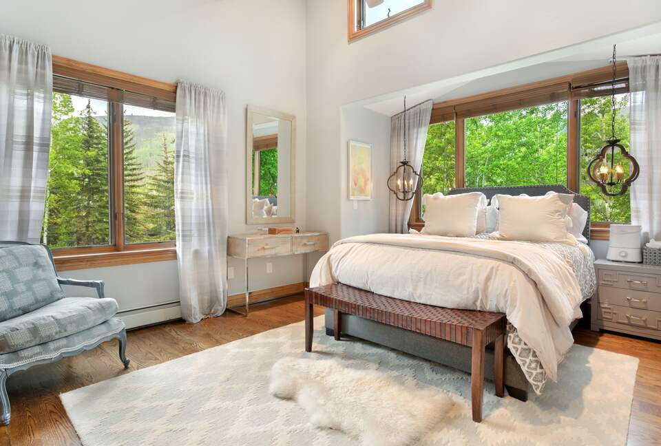 Vail Valley Modern Getaway - Vail, Colorado