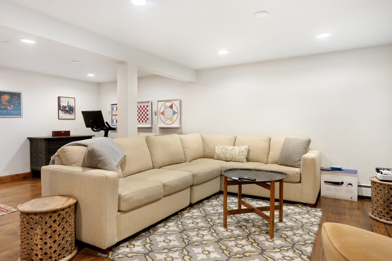 Vail Valley Modern Getaway - Vail, Colorado