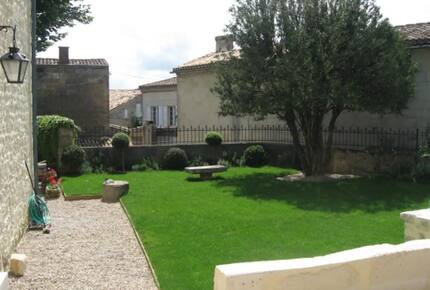 Maison Des Cordeliers - Saint-Émilion, France