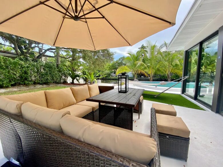 Spacious Family Retreat | With Pool, 15 minutes from Miami - El Portal, Florida