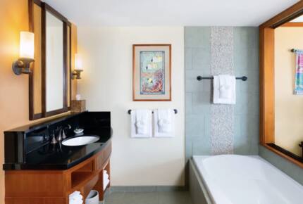 Aulani | A Disney Resort & Spa | 1 Bedroom Villa - Ko Olina, Oahu, Hawaii