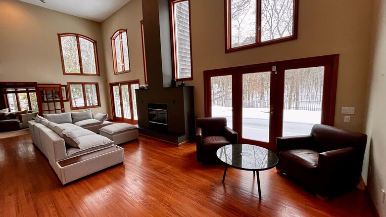 Ultimate Hamptons Luxury with Private Tennis - Water Mill, New York