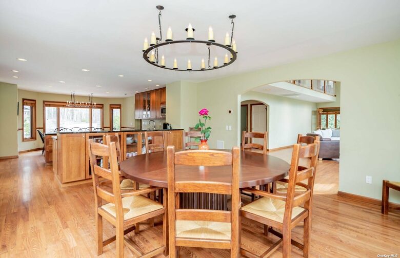 Ultimate Hamptons Luxury with Private Tennis - Water Mill, New York