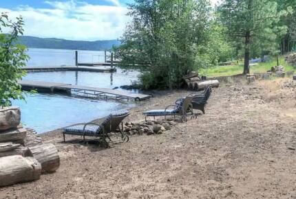 Charming Lakefront Home on Pristine Lake Coeur d' Alene - Coeur d'Alene, Idaho