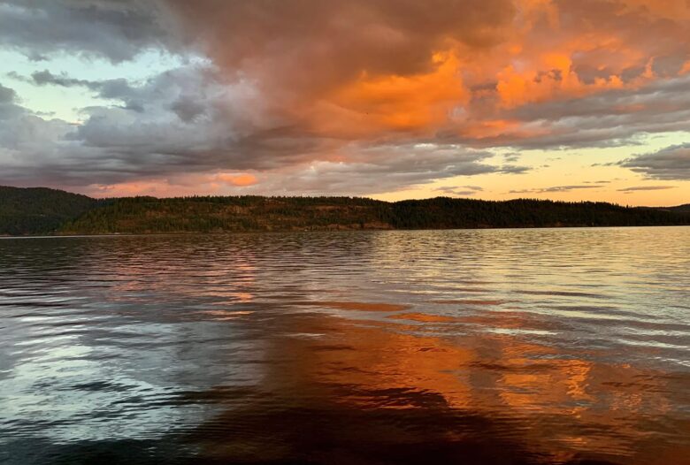 Charming Lakefront Home on Pristine Lake Coeur d' Alene - Coeur d'Alene, Idaho