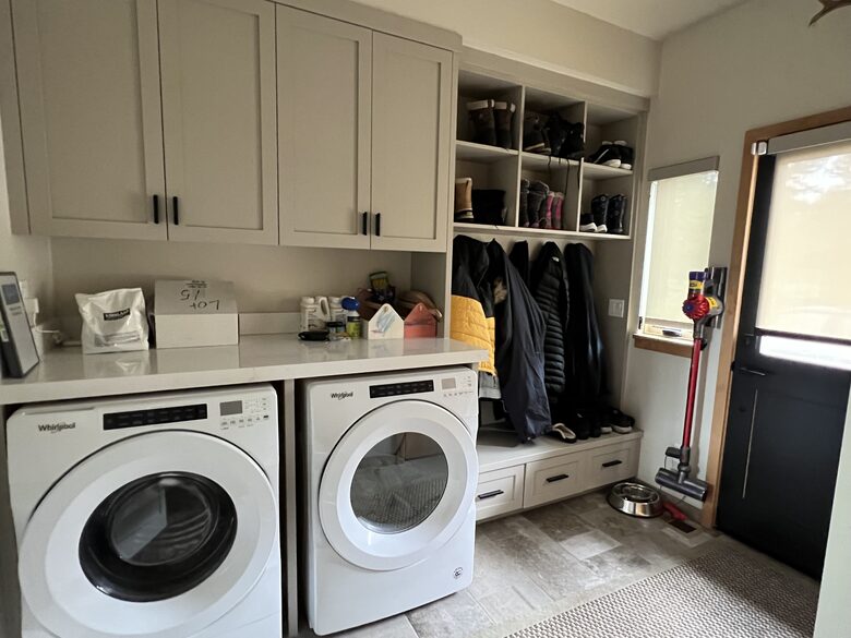 Mountain Modern Home Minutes From Ski Resorts and Lake Tahoe - Truckee, California