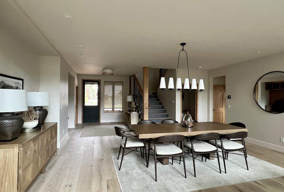 Mountain Modern Home Minutes From Ski Resorts and Lake Tahoe - Truckee, California