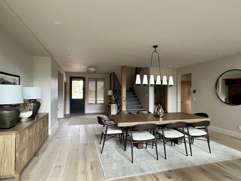 Mountain Modern Home Minutes From Ski Resorts and Lake Tahoe - Truckee, California