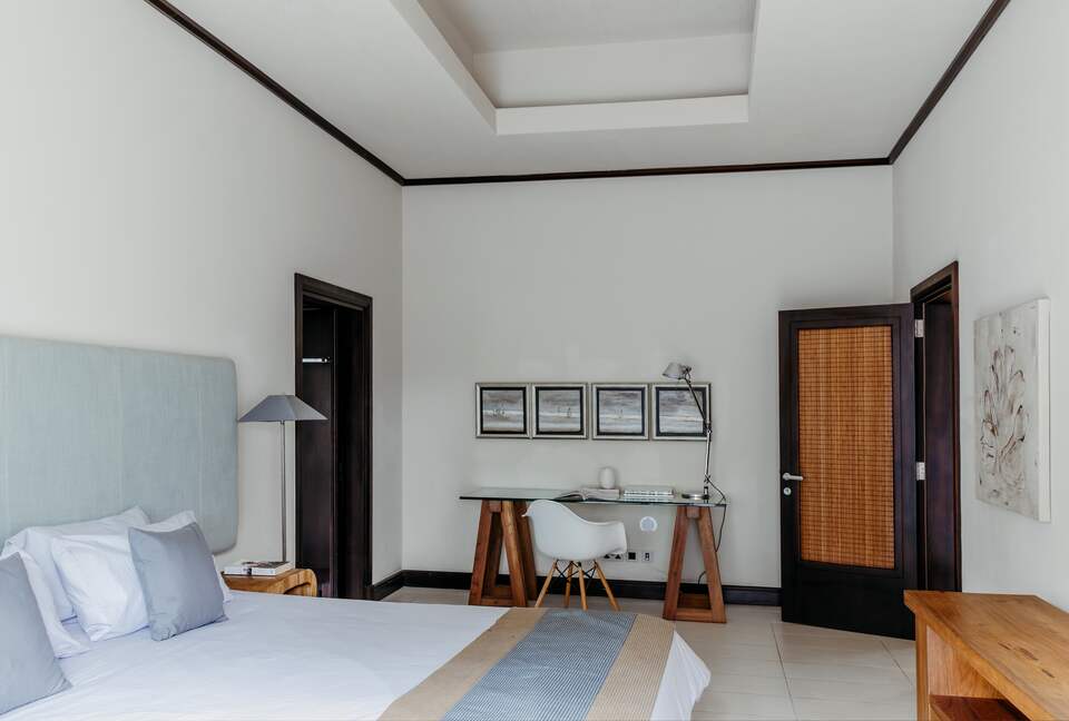 Anahita Dream (R) - Beau Champ, Mauritius