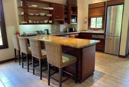 Bigarade 28,11 | Eden Island - Victoria, Mahe, Seychelles