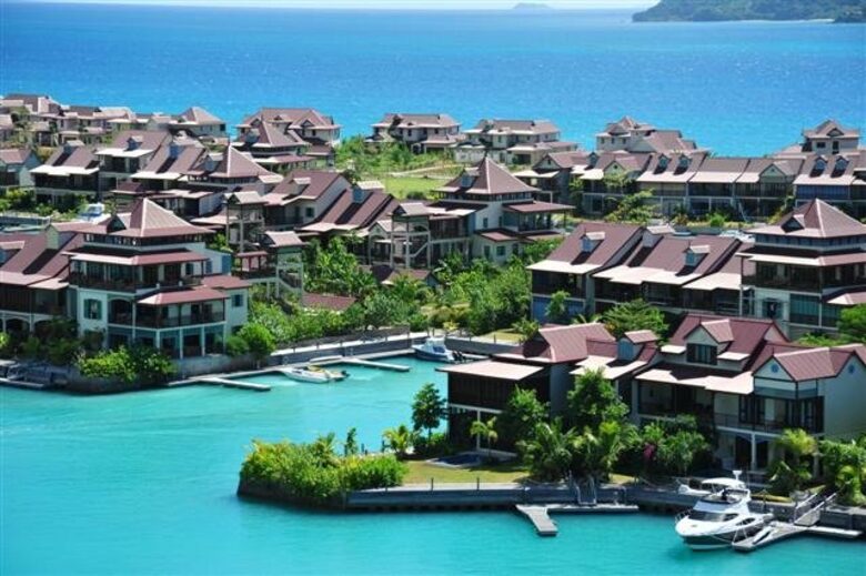 Bigarade 28,11 | Eden Island - Victoria, Mahe, Seychelles