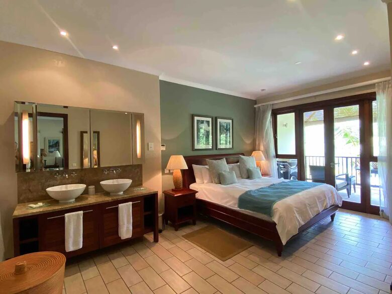 Bigarade 28,11 | Eden Island - Victoria, Mahe, Seychelles