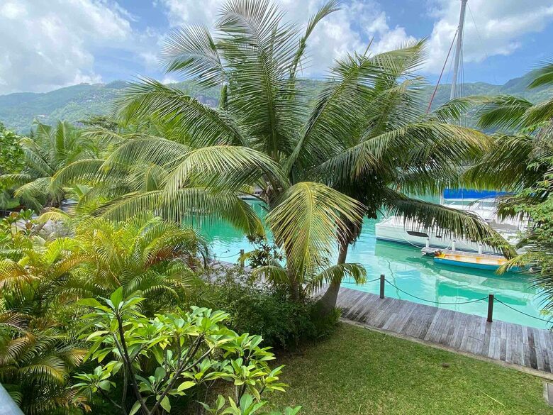 Bigarade 28,11 | Eden Island - Victoria, Mahe, Seychelles
