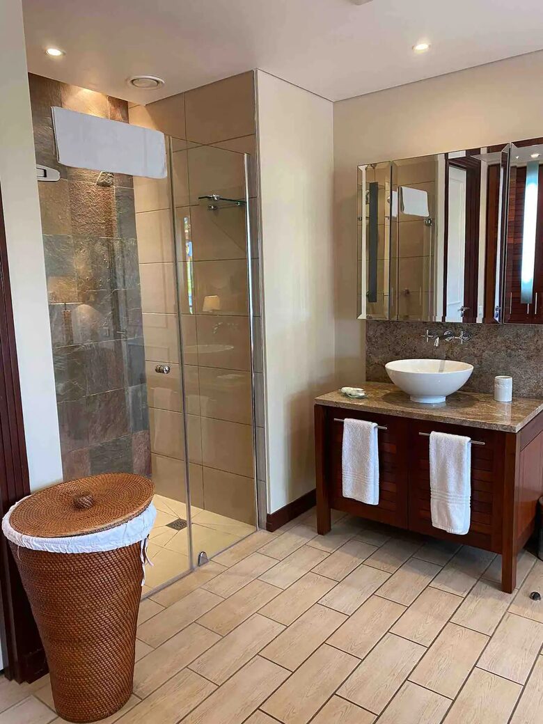 Bigarade 28,11 | Eden Island - Victoria, Mahe, Seychelles