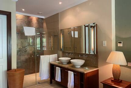 Bigarade 28,11 | Eden Island - Victoria, Mahe, Seychelles