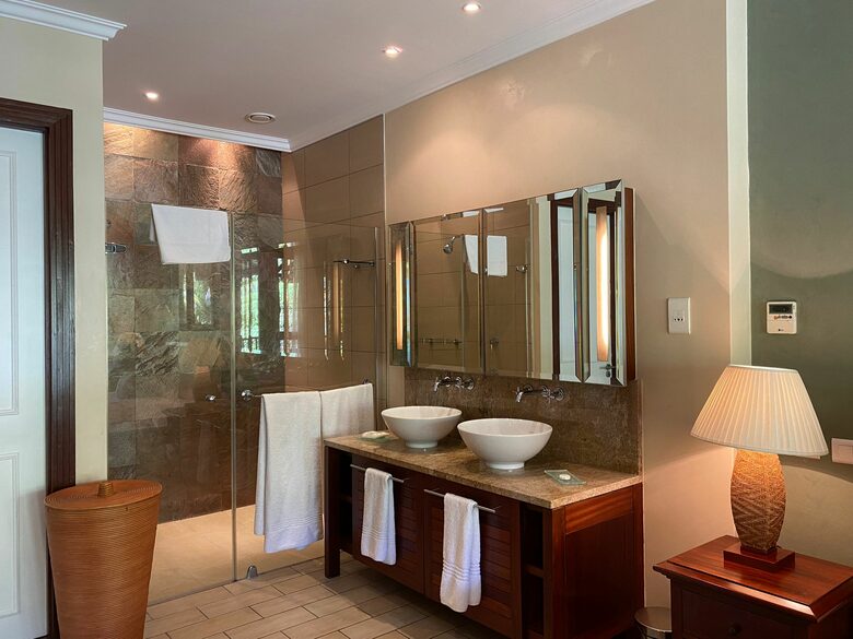 Bigarade 28,11 | Eden Island - Victoria, Mahe, Seychelles