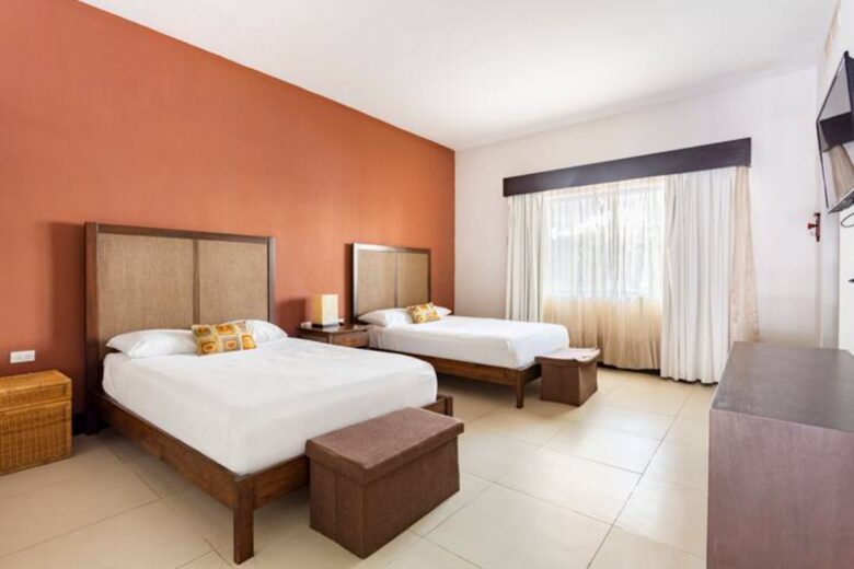 Luxurious Two-Bedroom Villa Steps Away from Mamitas Beach | Featuring a Private Pool - Playa del Carmen, Mexico