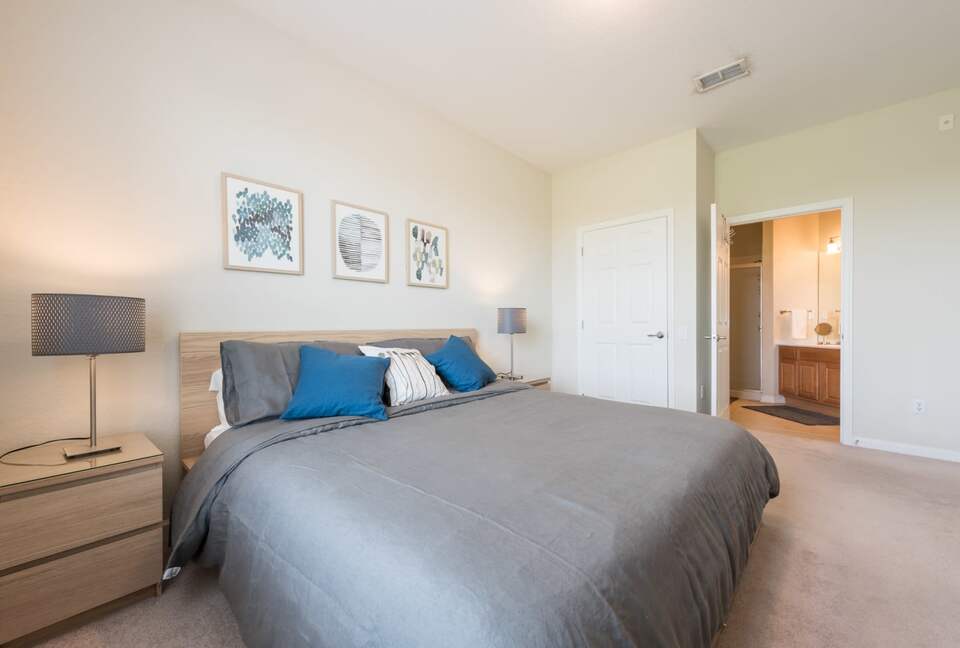 Beautiful Getaway Near Universal Parks and Convention Center - Orlando, Florida