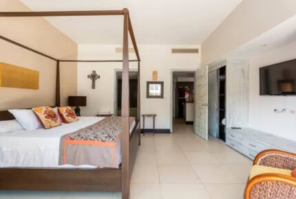 Luxurious Two-Bedroom Villa Steps Away from Mamitas Beach | Featuring a Private Pool - Playa del Carmen, Mexico