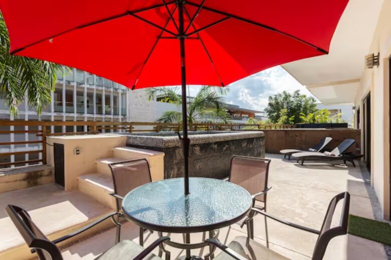 Luxurious Two-Bedroom Villa Steps Away from Mamitas Beach | Featuring a Private Pool - Playa del Carmen, Mexico