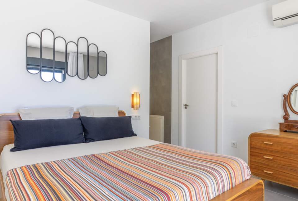 Villa Falco | Family-friendly modern getaway with private pool and yard - Alicante, Spain