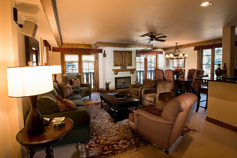 10th Mountain Suite at Gravity Haus Vail - Vail, Colorado