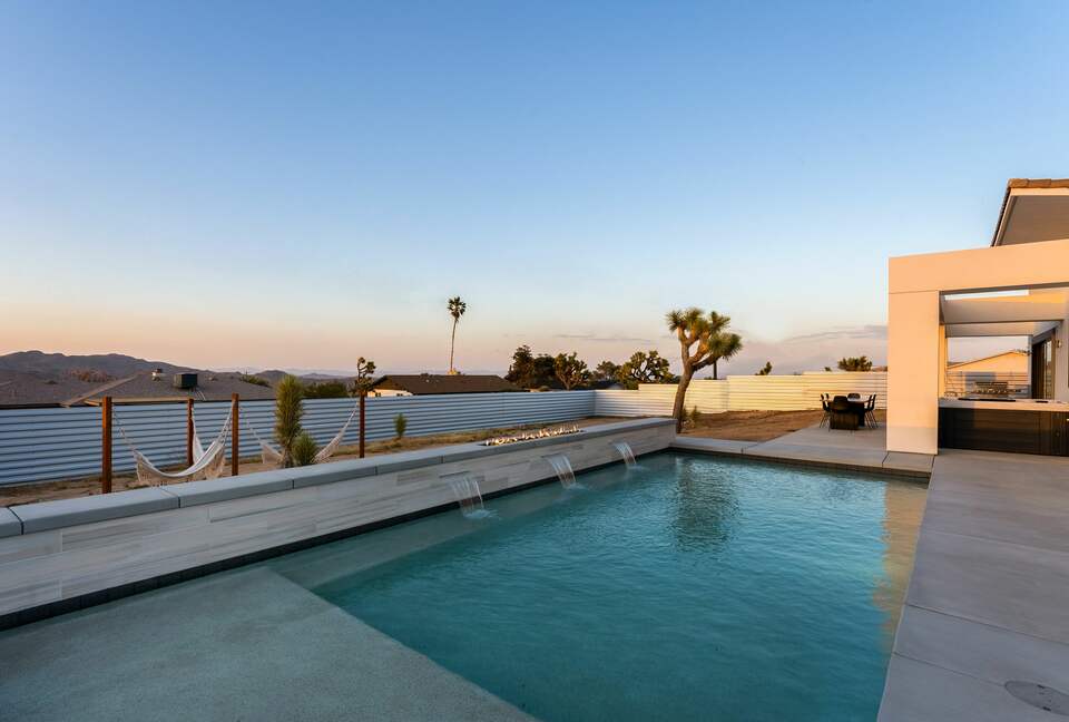 Peaceful Pueblo Modern Oasis | Spa + Game Room - Joshua Tree, California