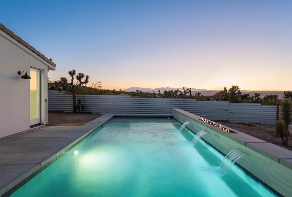 Peaceful Pueblo Modern Oasis | Spa + Game Room - Joshua Tree, California
