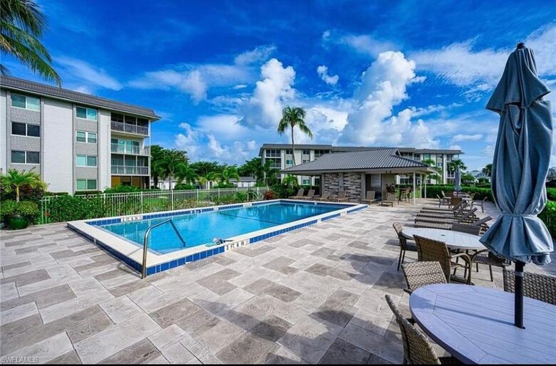 A Boater’s Dream | Waterfront Condo - Naples, Florida