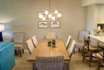 A Boater’s Dream | Waterfront Condo - Naples, Florida