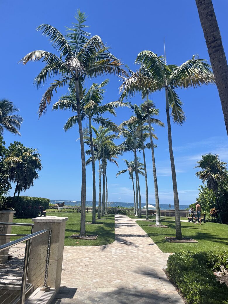 A Boater’s Dream | Waterfront Condo - Naples, Florida