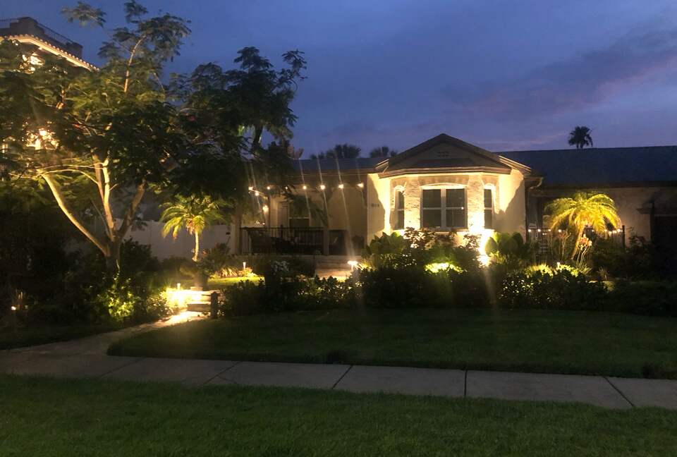 North Beach Beauty with a Pool - Clearwater Beach, Florida