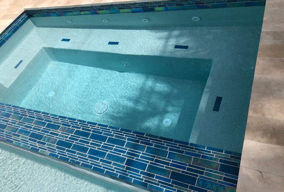 North Beach Beauty with a Pool - Clearwater Beach, Florida