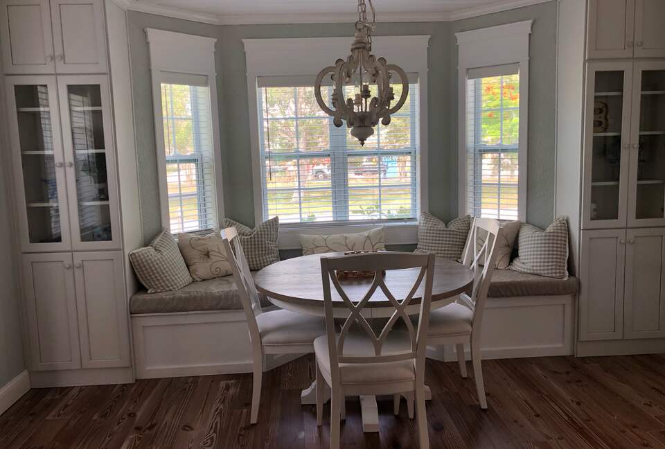 North Beach Beauty with a Pool - Clearwater Beach, Florida