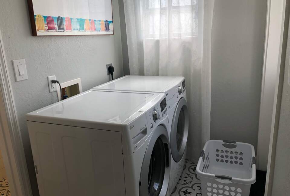 North Beach Beauty with a Pool - Clearwater Beach, Florida