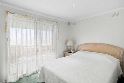 Beachfront Paradise - Lorne, Australia