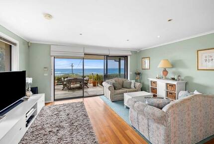 Beachfront Paradise - Lorne, Australia